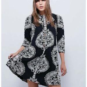 Free People Fiesta Floral Keyhole Back Long Sleeve A-Line Swing Dress Small Boho